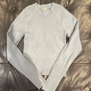Knit blue sweater cropped